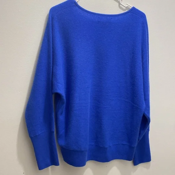 Tahari 100% 2 Ply Cashmere sweater pullover crewneck blue women’s size XL - Picture 5 of 5